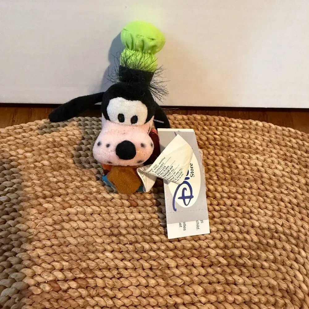 Disney Store Plush Lot of 5 Easter Pooh Piglet Gopher Bambi Goofy w/ Tags